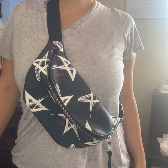 Camila Canabal Fanny Bag - Picture 1 of 4